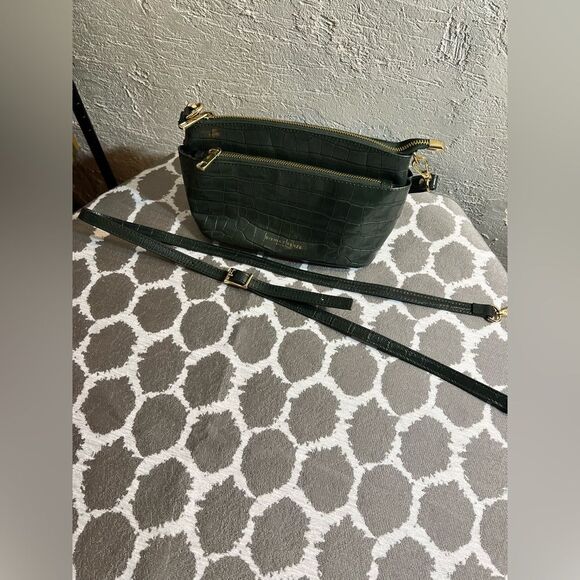 Green Croc-Embossed shoulder/ crossbody Made in Italy Divina Firenze Women's Bag - Picture 15 of 16